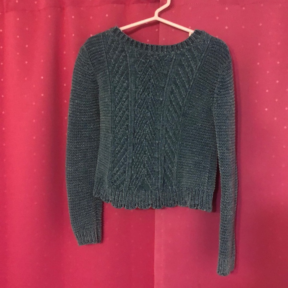 Girls sweater